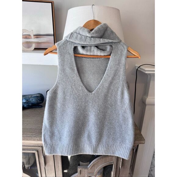 360 Cashmere Grey Turtleneck Tank Open Back Size Medium - Picture 5 of 8